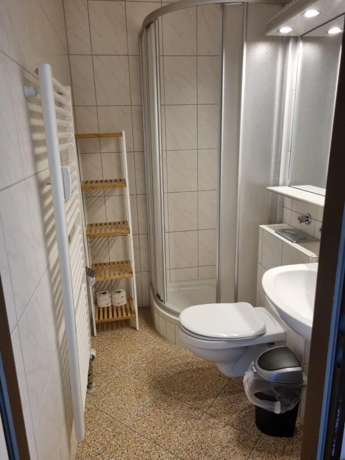 B515 Schoene Und Einladende Ferienwohnung In Schoener Umgebung لانشتاين المظهر الخارجي الصورة
